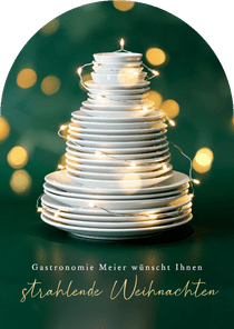 Weihnachtskarte Gastronomie Tellerstapel Lichterkette