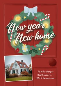 Weihnachts-Umzugskarte mit Türkranz und Foto