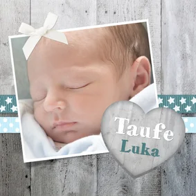 Taufeinladung Foto und Holzherz blaue Bänder