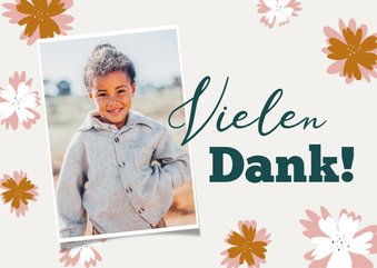 Dankeskarte zur Einschulung mit Foto und Blüten