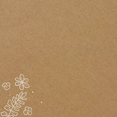 Save-the-Date-Karte Hochzeit weiße Blumen Kraftlook-Papier Rückseite