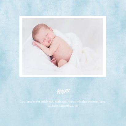 Süße Einladung zur Taufe hellblaue Fußabdrücke Foto innen 2