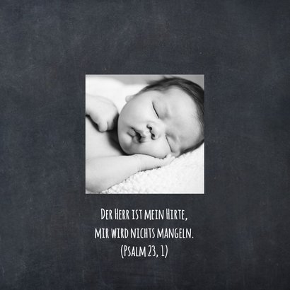 Taufeinladung Silhouette Junge mit Kreide 2