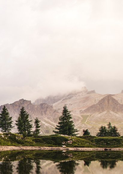 Trauerkarte Einladung Feier Berglandschaft Rückseite