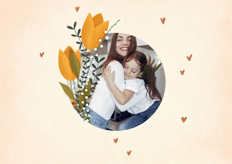 Muttertagskarte mit rundem Foto, Tulpen und Herzchen 2