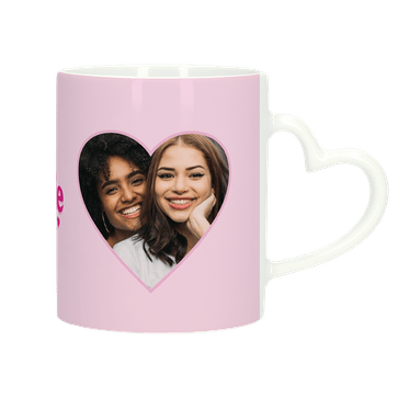 Tasse mit herzförmigem Henkel