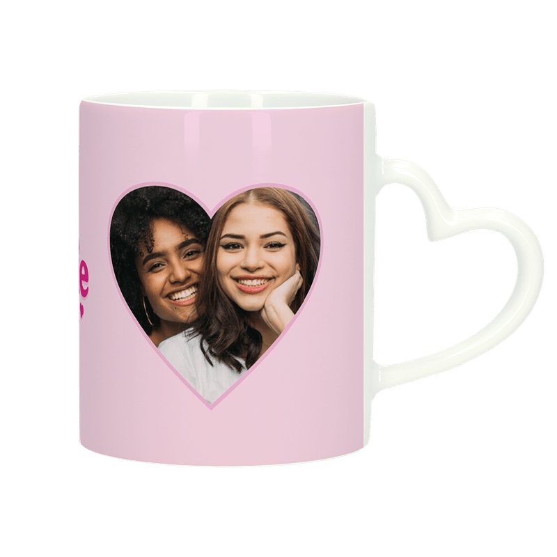 Tasse mit herzförmigem Henkel