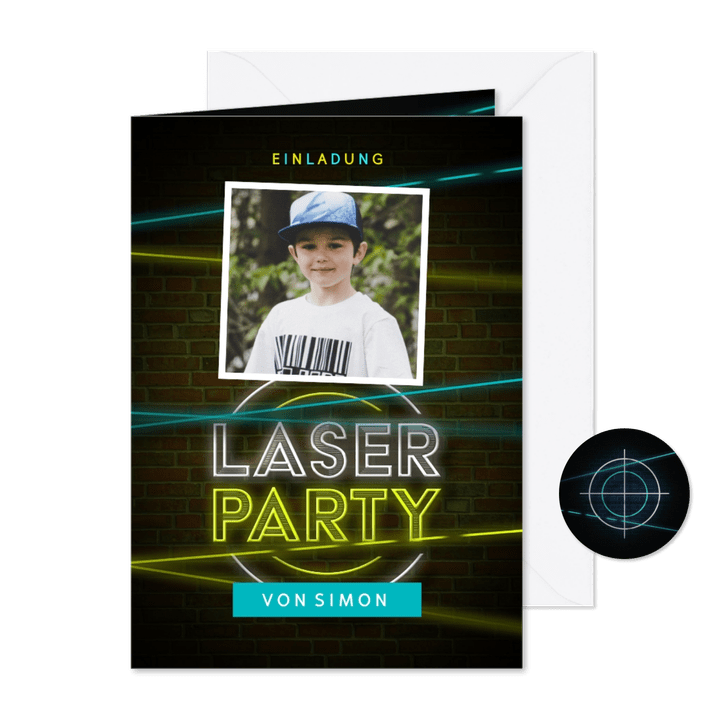 Lasertag Kindergeburtstag Einladung gelb mit Foto