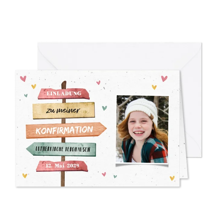 Einladung zur Konfirmation Foto Wegweiser und Herzen