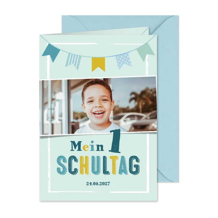 Einladungskarte Einschulung mit blauer Wimpelkette