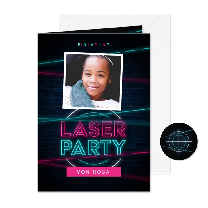 Lasertag Kindergeburtstag Einladung rosa mit Foto