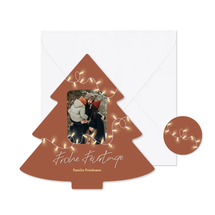 Weihnachtsbaumkarte mit Foto und Lichterkette