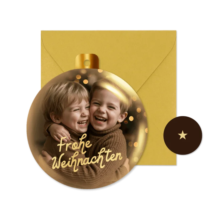 Weihnachtskarte goldene Weihnachtskugel mit Foto