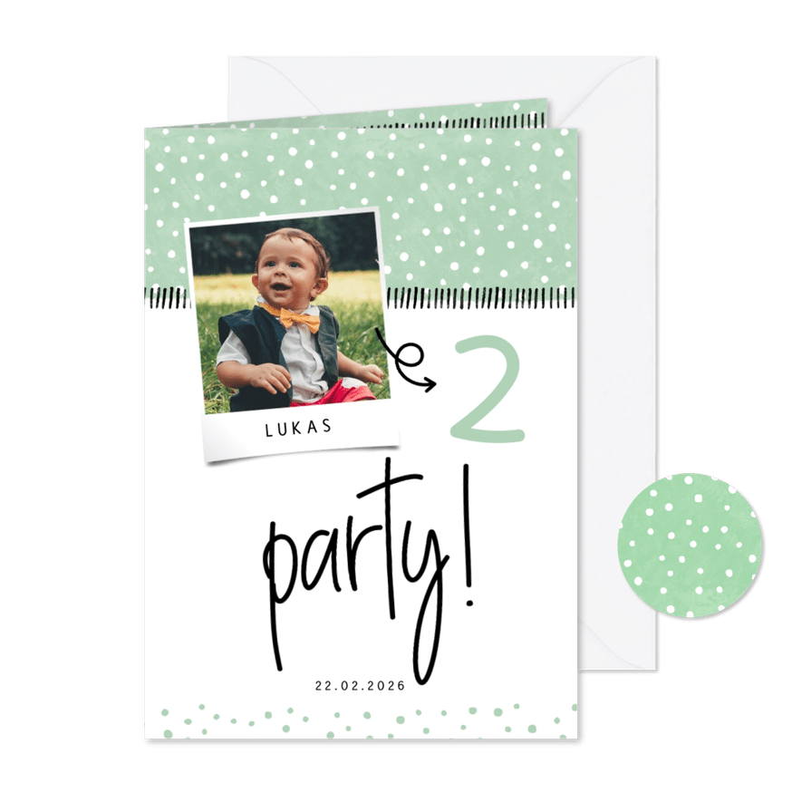 Einladung 2. Kindergeburtstag 'Party!' mit eigenem Foto - Karteneindruck
