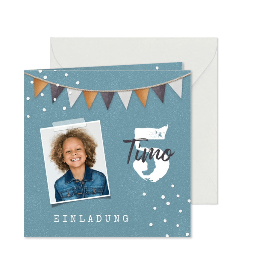 Einladung 5. Kindergeburtstag mit großer Zahl und Girlande - Karteneindruck