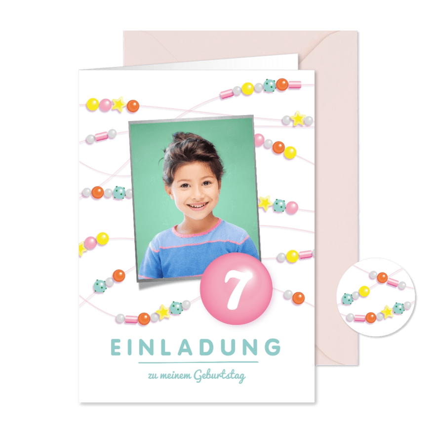 Einladung 7. Kindergeburtstag mit Perlen basteln - Karteneindruck