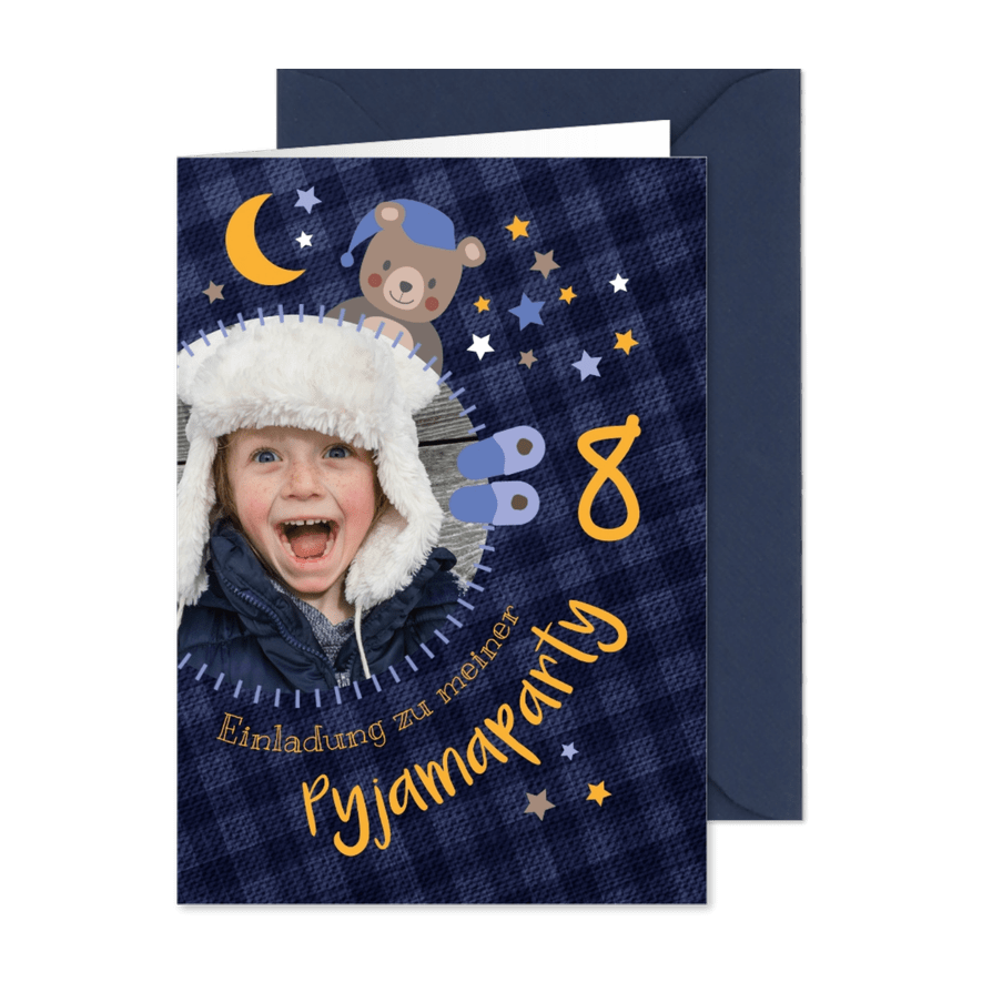Einladung 8. Geburtstag Pyjamaparty Teddy, Mond & Sterne - Karteneindruck