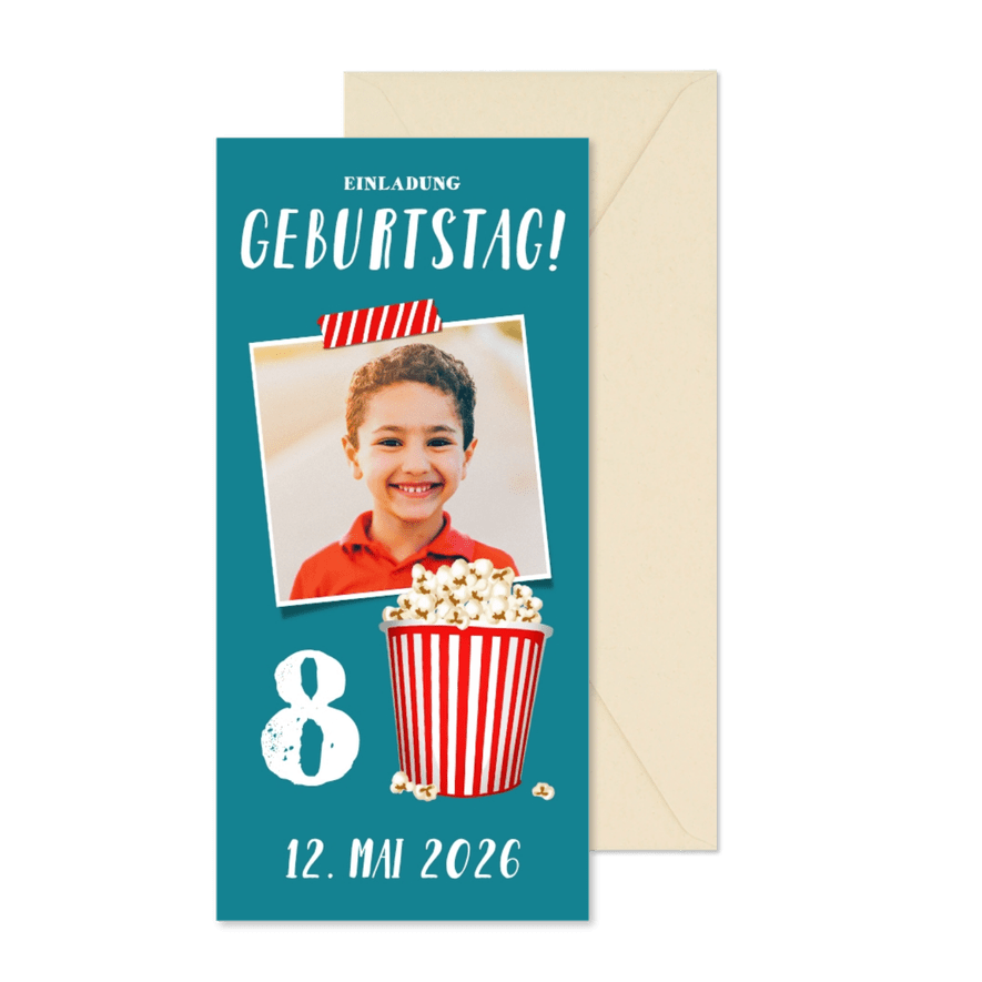Einladung 8. Kindergeburtstag Filmparty - Karteneindruck