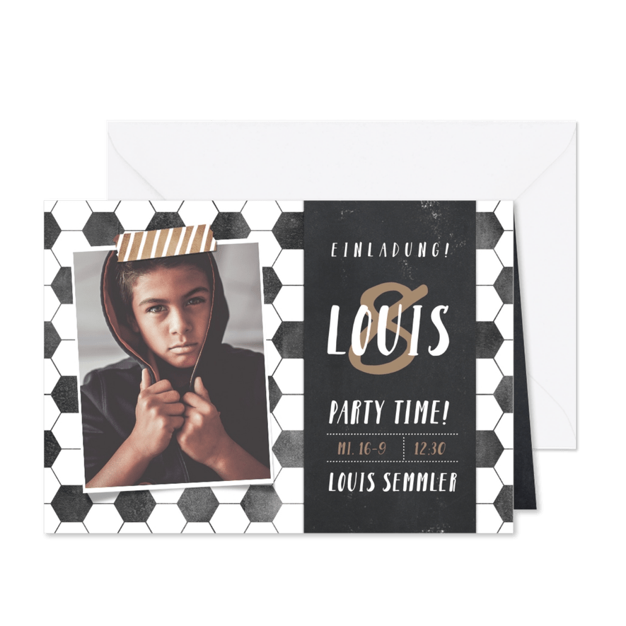 Einladung 8. Kindergeburtstag Fußball mit Fotos - Karteneindruck