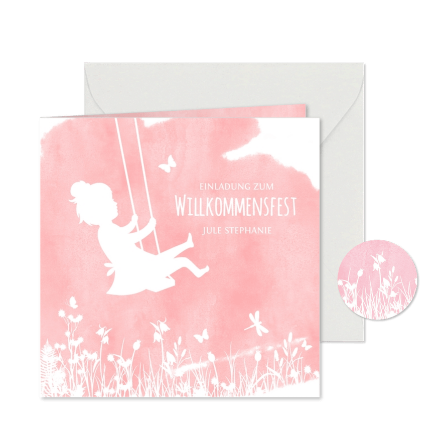 Einladung Willkommensfest Mädchen auf Schaukel - Karteneindruck