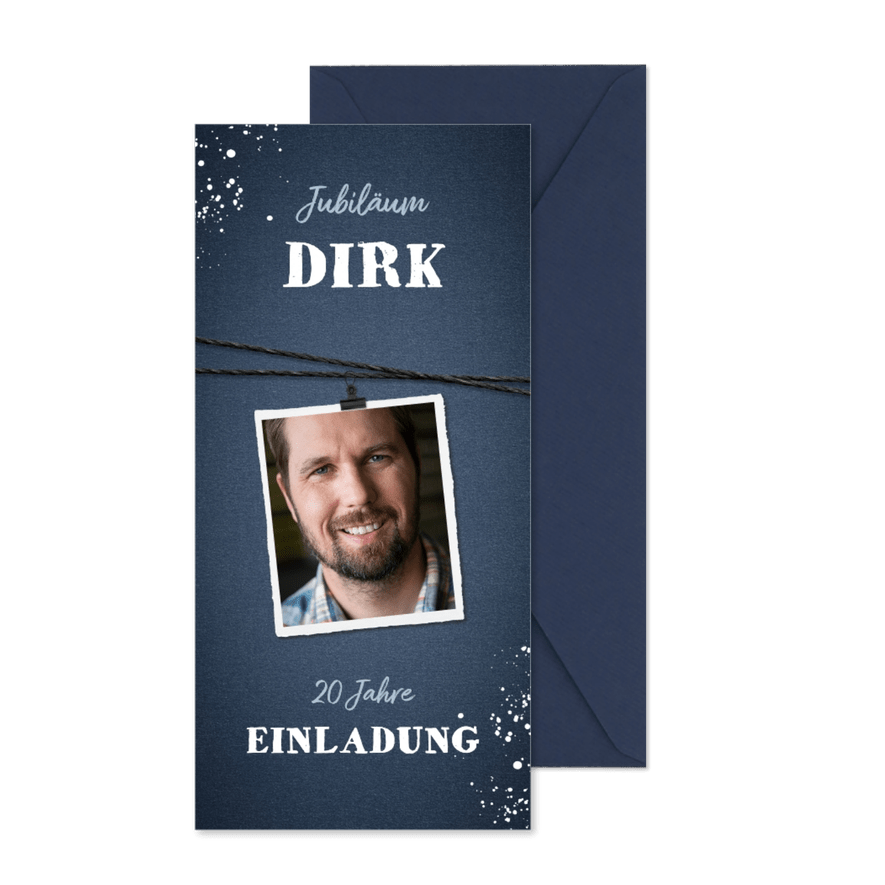 Einladung zum Dienstjubiläum Foto an Schnur dunkelblau - Karteneindruck
