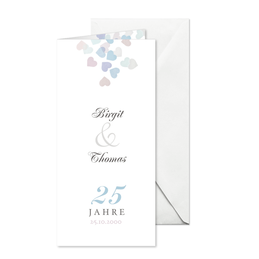 Einladung zum Hochzeitstag mit Herzchen-Konfetti - Karteneindruck