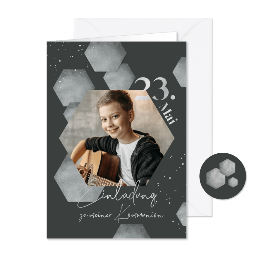 Einladung zur Kommunion graue Sechsecke & Foto - Karteneindruck
