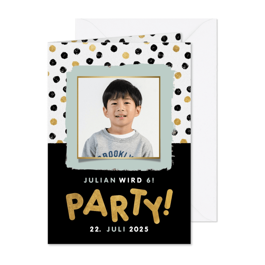 Einladungskarte 6. Kindergeburtstag 'Party' mit Foto - Karteneindruck