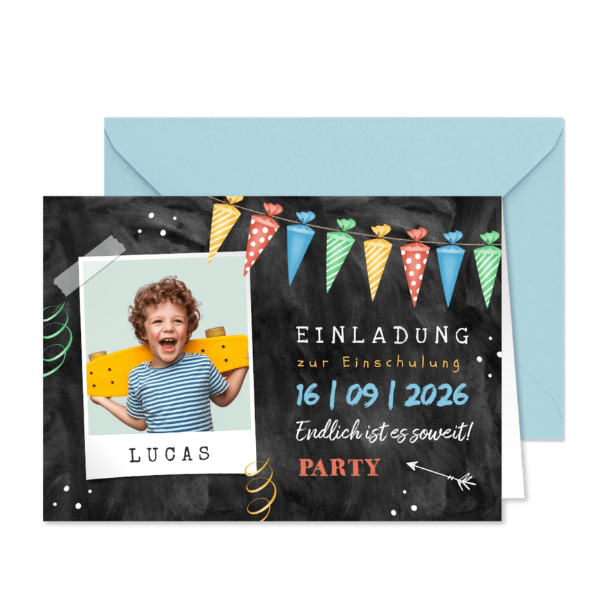 Einladungskarte Einschulung Foto und Schultütengirlande - Karteneindruck
