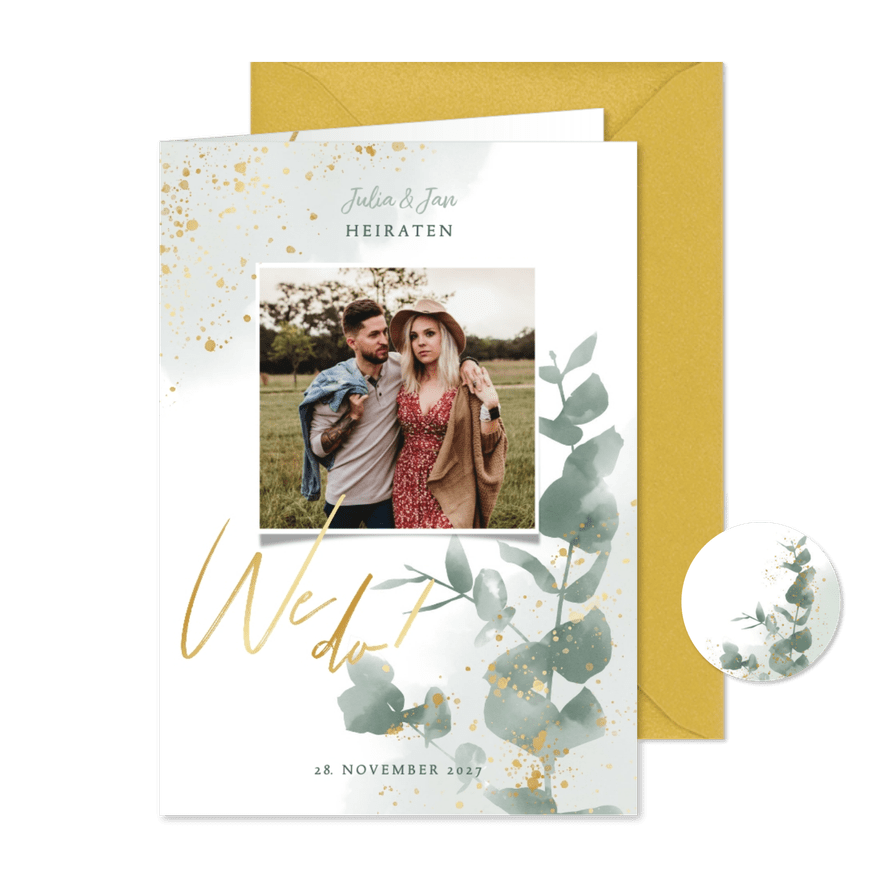 Einladungskarte zur Hochzeit Eukalyptus, Foto & Gold - Kartenvorschau