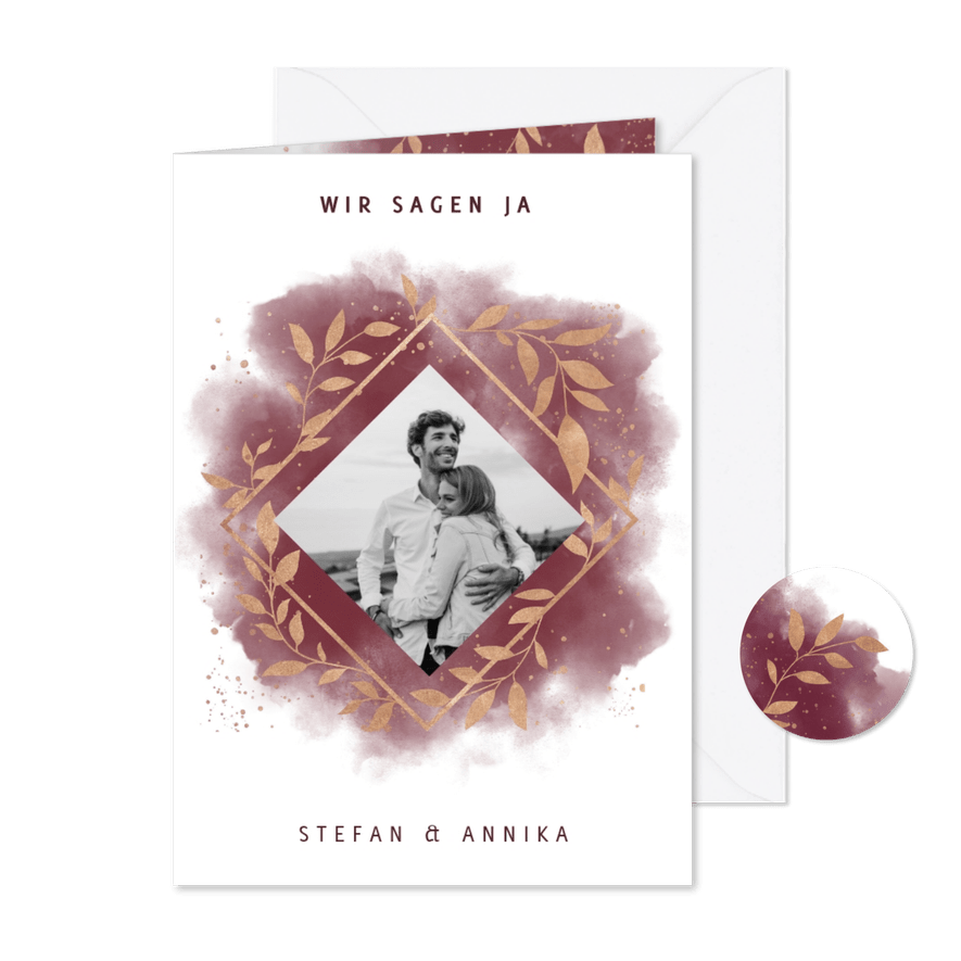 Einladungskarte zur Hochzeit mit Foto in rot mit Goldzweigen - Karteneindruck