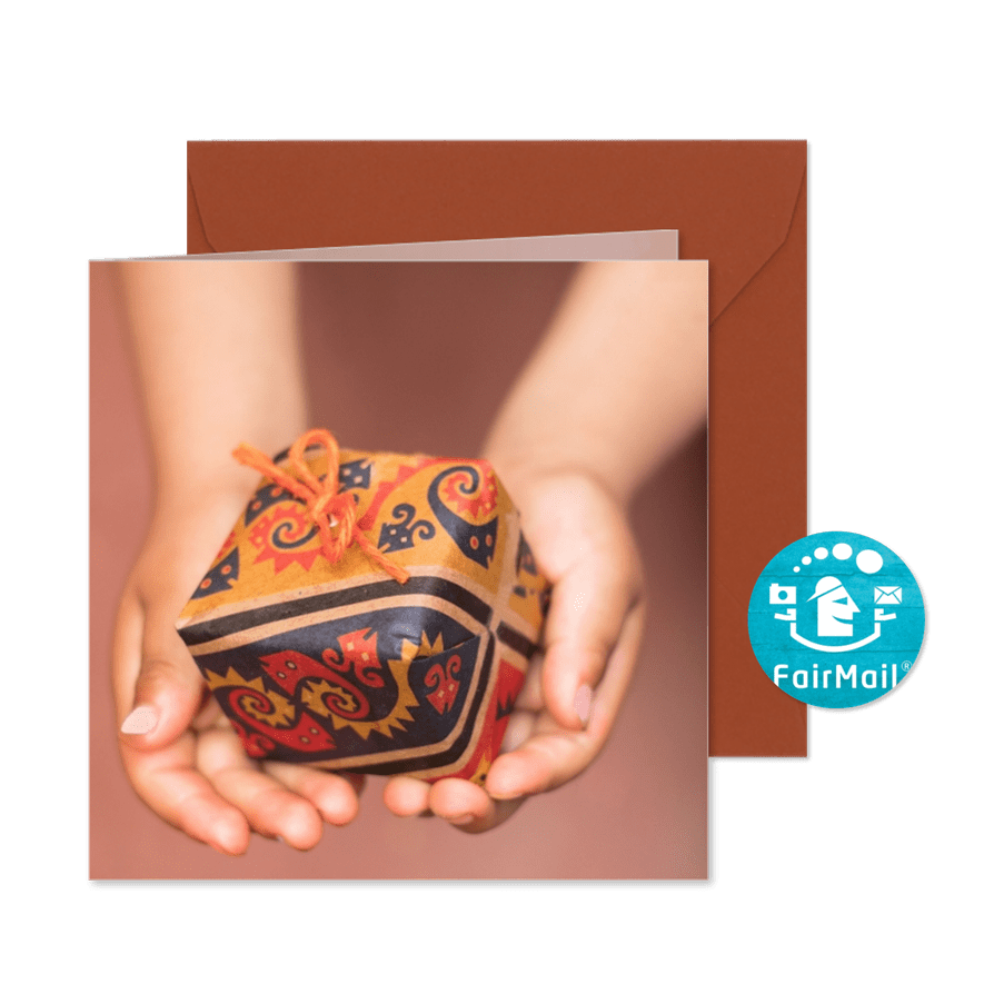 FairTrade-Weihnachtskarte mit Händen - Karteneindruck
