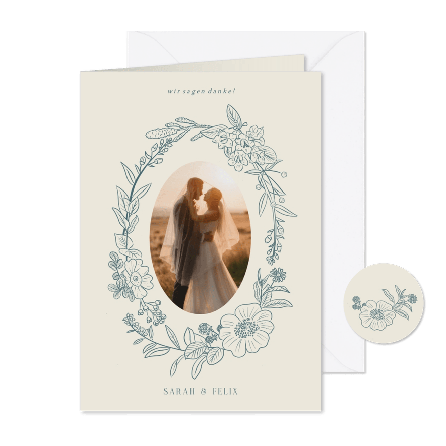 Foto-Dankeskarte Hochzeit blauer Blumenkranz klassisch - Karteneindruck
