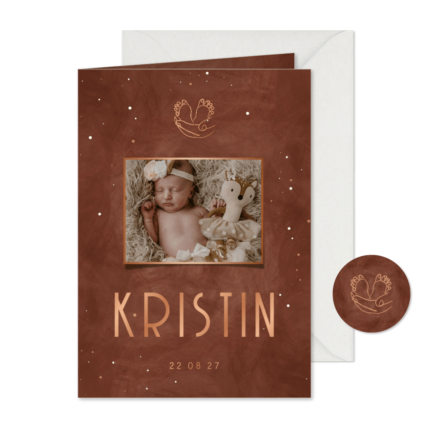 Foto-Geburtskarte Hand mit Füßchen rostrot - Karteneindruck
