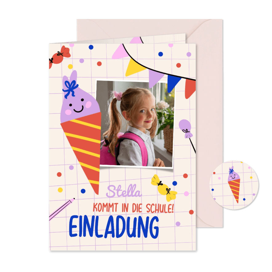 Fröhliche Einladung zur Einschulung Foto mit Schultüte - Karteneindruck