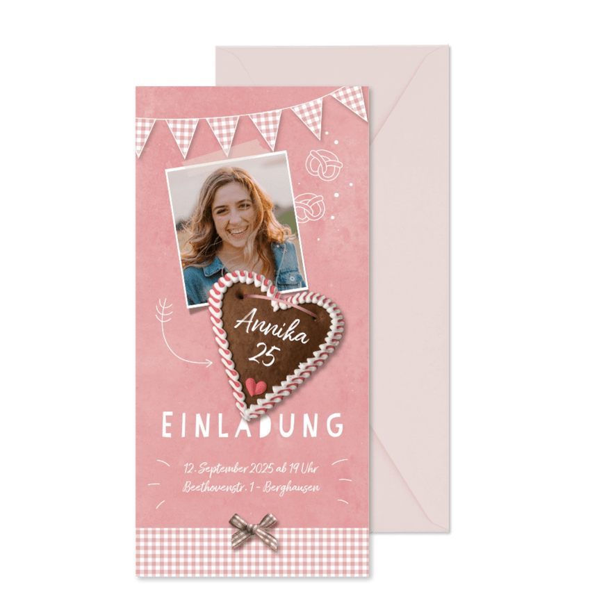 Geburtstagseinladung Oktoberfest Foto mit Lebkuchenherz - Karteneindruck