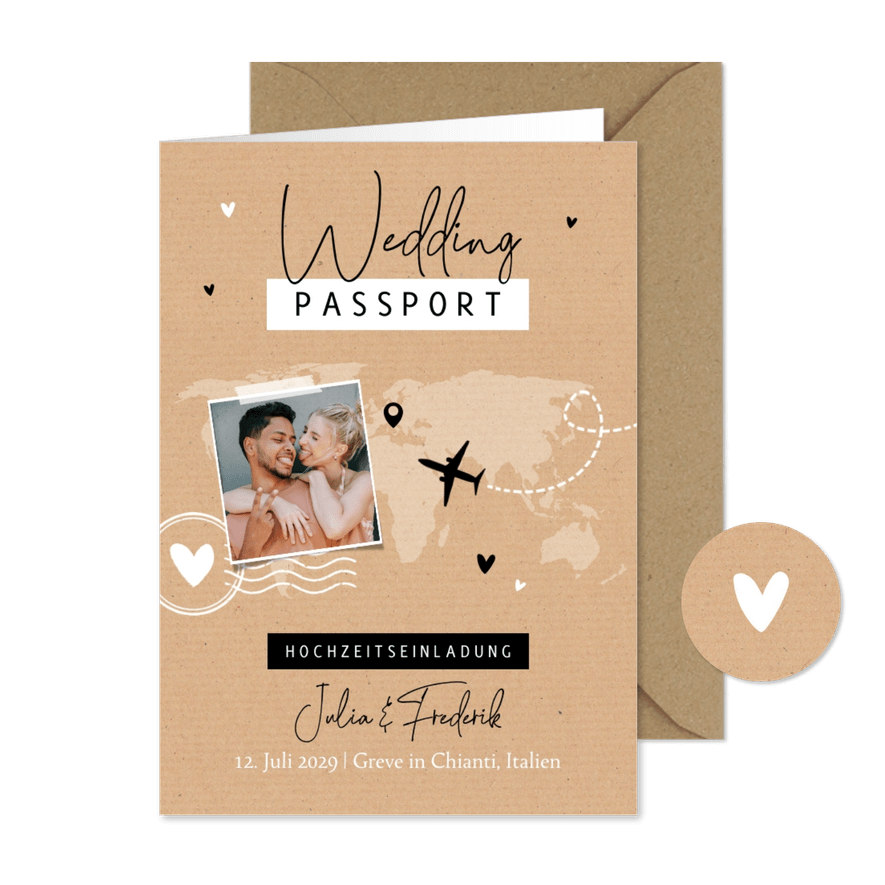 Hochzeitseinladung 'Wedding Passport' Kraftlook - Karteneindruck
