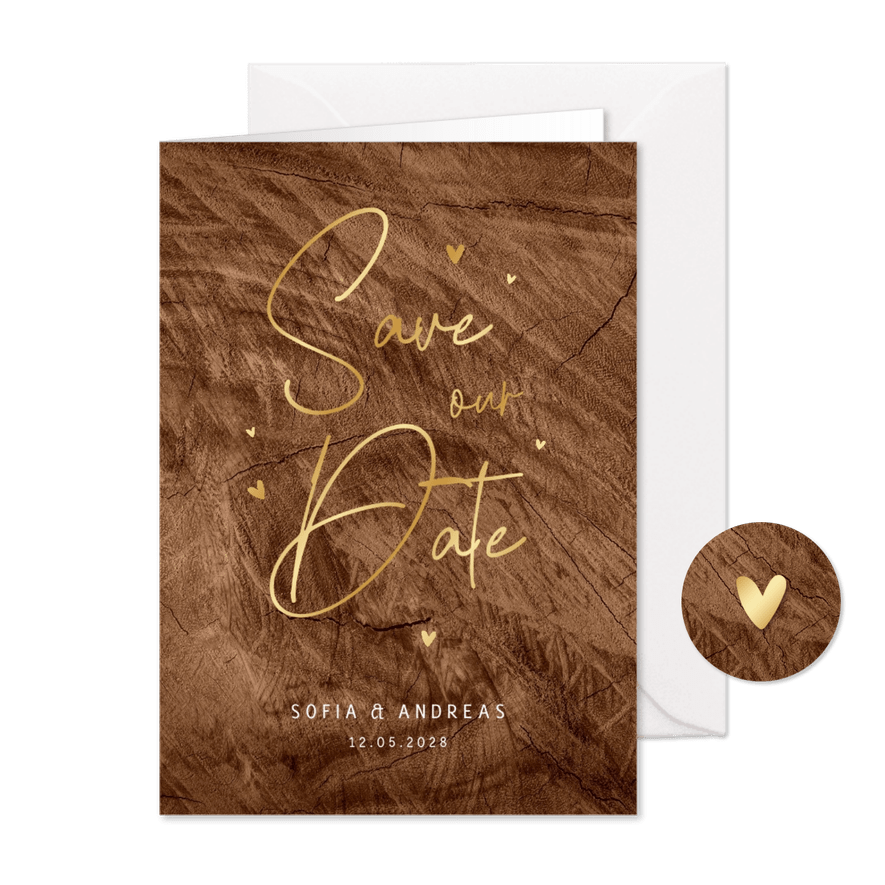 Karte 'Save our Date' Goldschrift auf Holz - Karteneindruck
