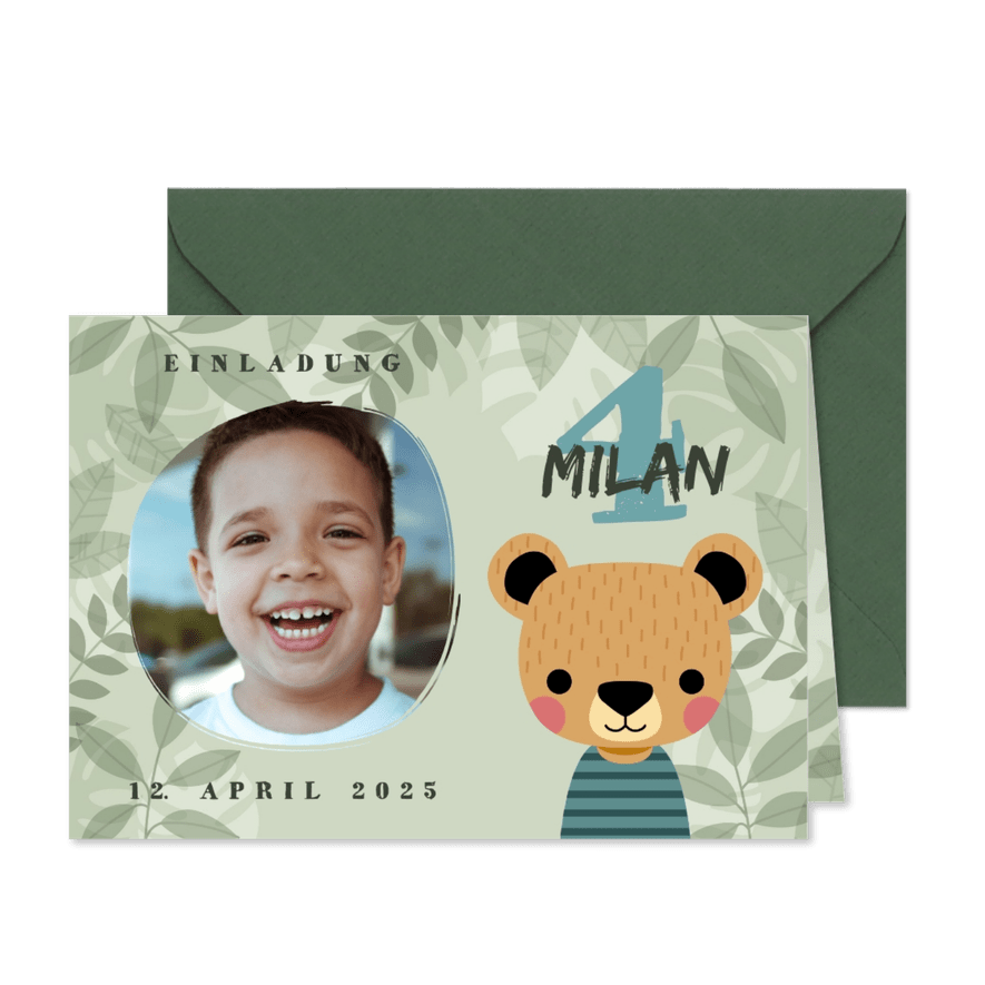 Kindergeburtstag 4 Jahre Einladung mit Foto und Bär - Karteneindruck
