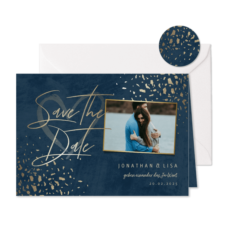 Save-the-Date-Karte mit Foto dunkelblau mit Goldschnipseln - Karteneindruck
