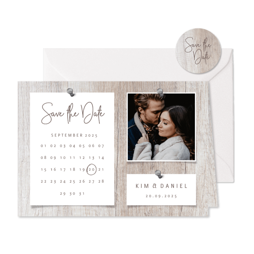 Save-the-Date-Karte zur Hochzeit Fotos auf Holz - Karteneindruck
