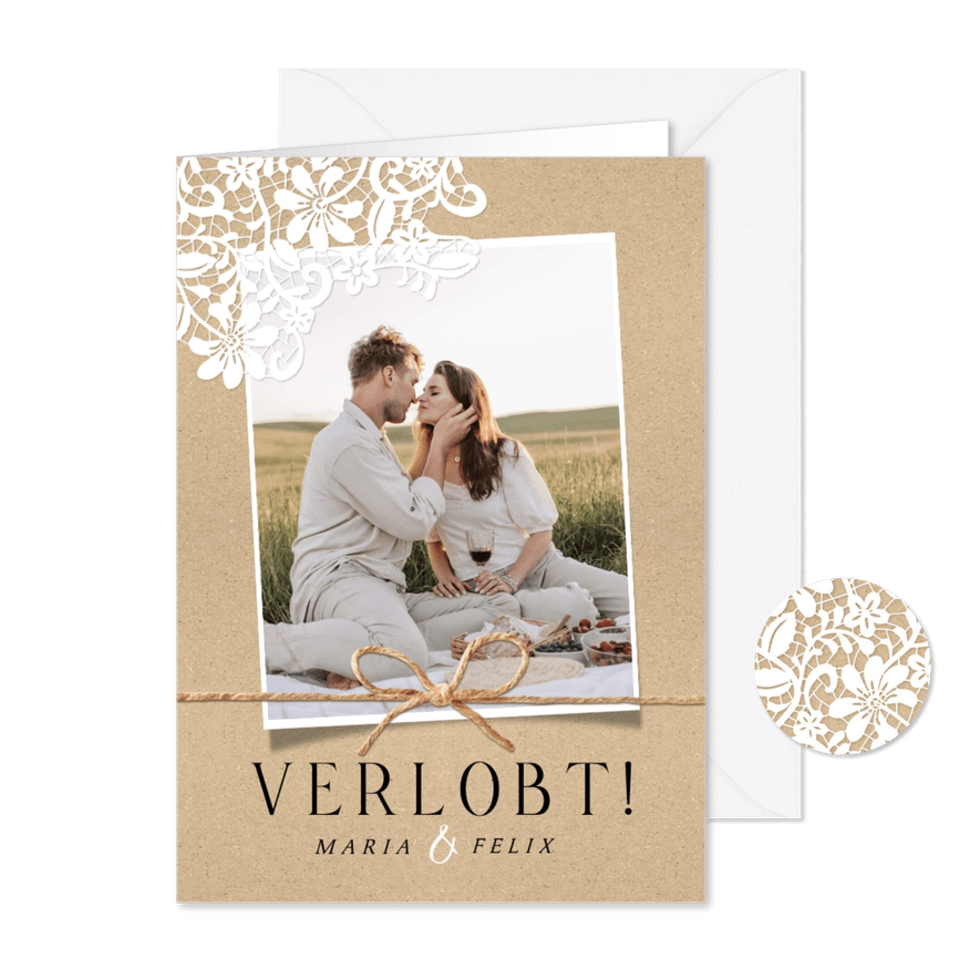Verlobungskarte Spitze romantisch Kraftpapierlook - Kartenvorschau
