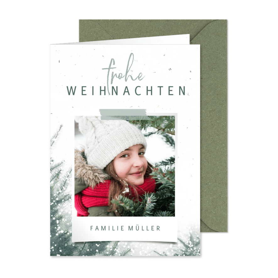 Winterliche Weihnachtskarte mit Foto und Tannenbaum - Karteneindruck