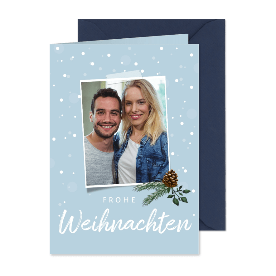 Winterliche Weihnachtskarte mit Tannenzapfen und Foto - Karteneindruck
