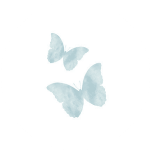 Weißer Aufkleber mit hellblauen Schmetterlingen