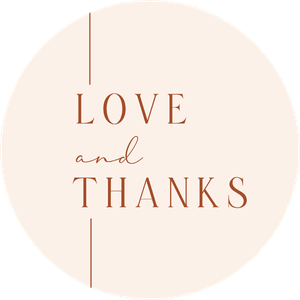 Dekosticker mit 'Love and Thanks' in terracotta auf Beige. Einfach selber anpassen.