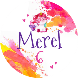 Bunter Dekosticker mit kleinem Einhorn, Name und Alterszahl. Eigenen Namen einfügen.