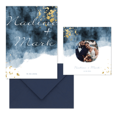 Hochzeitskartenset in blauem Aquarelldesign mit Goldflecken