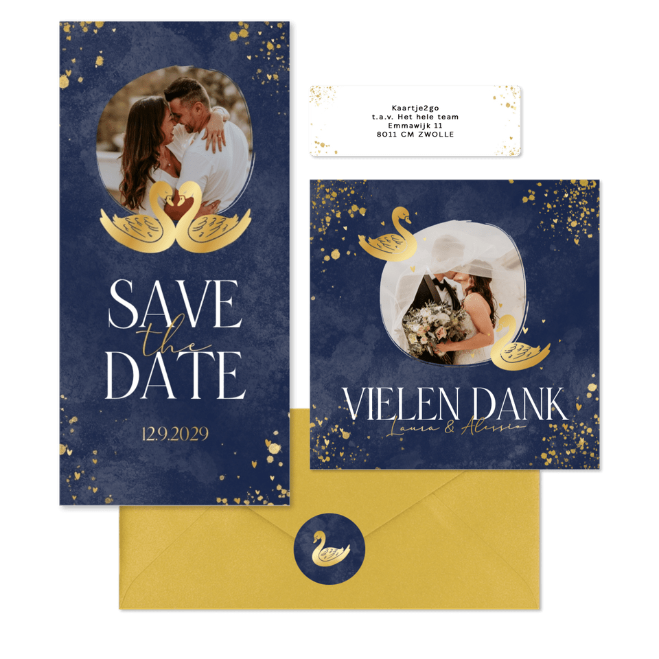 Hochzeitkartenset mit zwei goldenen Schwänen auf Dunkelblau